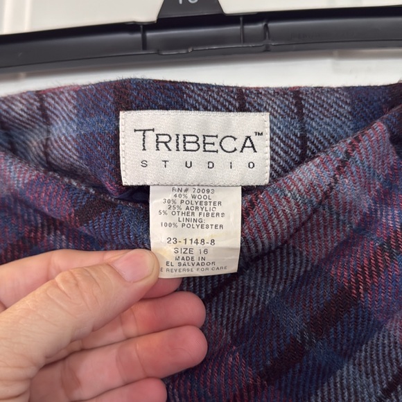 Tribeca Studios Vintage 90s Wool Blend Purple Plaid Skirt Size 16 Runs Small - Picture 4 of 5
